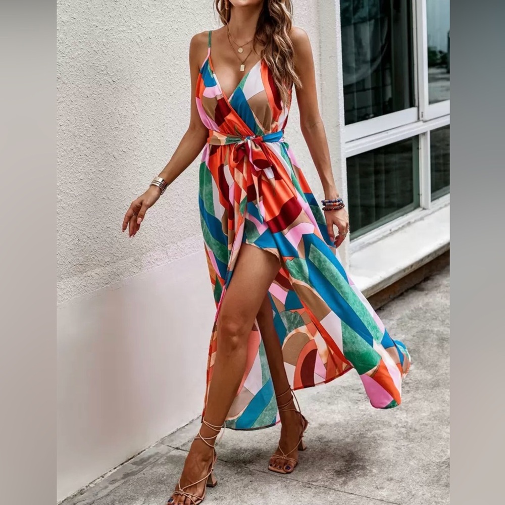 Multicolor Geometric High-Low Slit leg Maxi Dress with Tie Waist